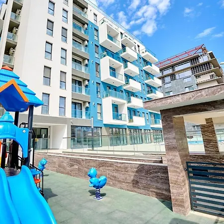 Sunny Nord10 Pool & Playground *